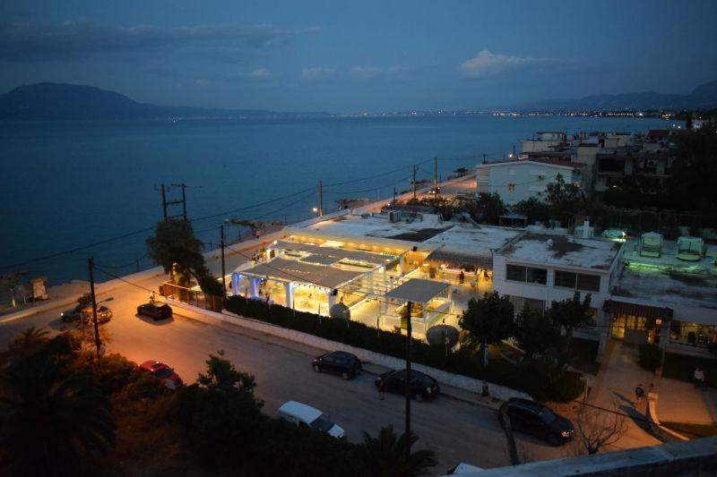 Marzi Beach And Bungalows Hotell Kokkónion Exteriör bild